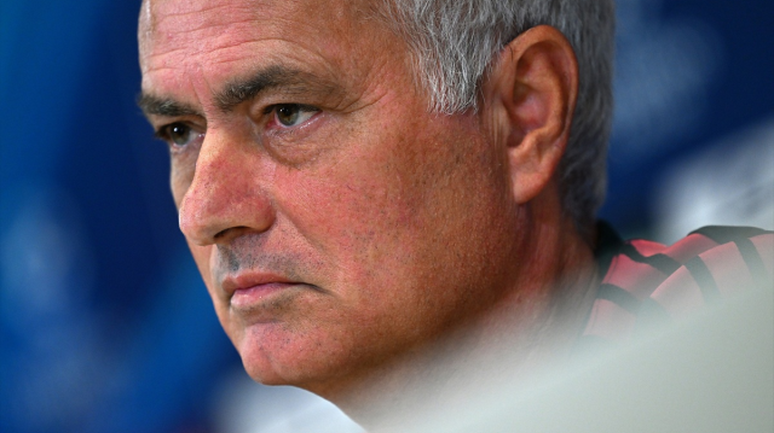 Mourinho’dan basın toplantısında dikkat çeken sözler: "Sizden bıktım"