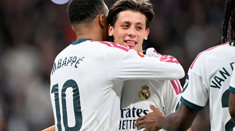 Arda Güler Şampiyonlar Ligi'nde Yine Sahneye Çıktı! Real Madrid'den 4 Gollü Zafer