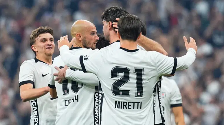 Beşiktaş, Kocaelispor'u 2-1 mağlup etti! Orkun Kökçü ve Vlahovic galibiyeti getirdi
