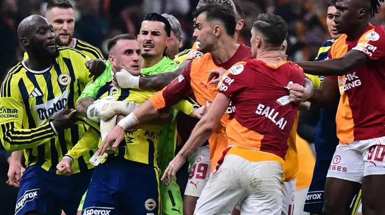 Fenerbahçe derbi sonrası açıklama: "Şiddetle kınıyoruz"