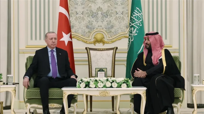 Cumhurbaşkanı Erdoğan, Suudi Arabistan'dan ayrıldı