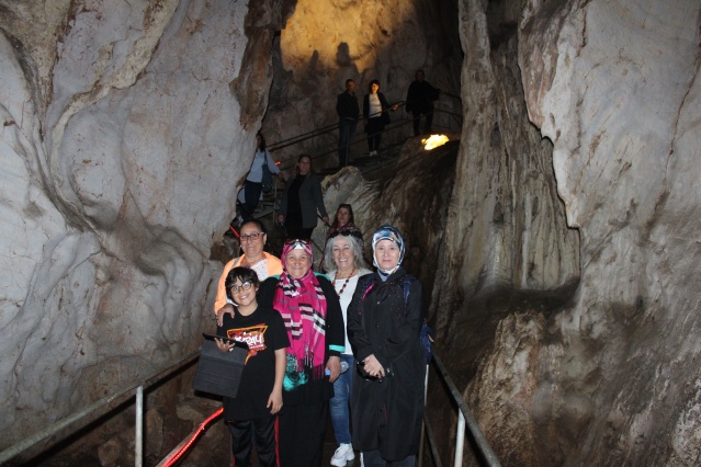 Oylat Mağarası 30 bin ziyaretçi bekliyor 9