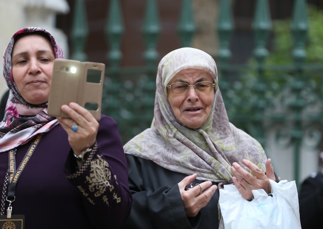 Hırka-i Şerif ziyarete açıldı 4