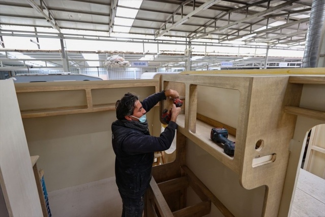 Tatilcilerin yeni gözdesi karavanda üreticiler talebe yetişemiyor 6