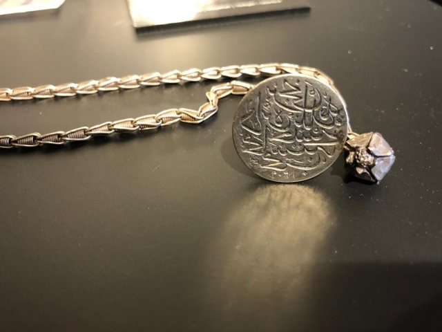 Osmanlı eserleri ve Atatürk'ün ceketi müzayedede 3