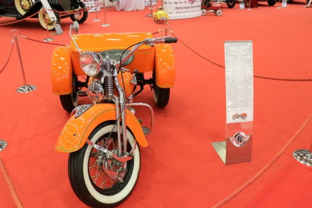 En değerli ve en eski klasik araçlar görücüye çıktı 7