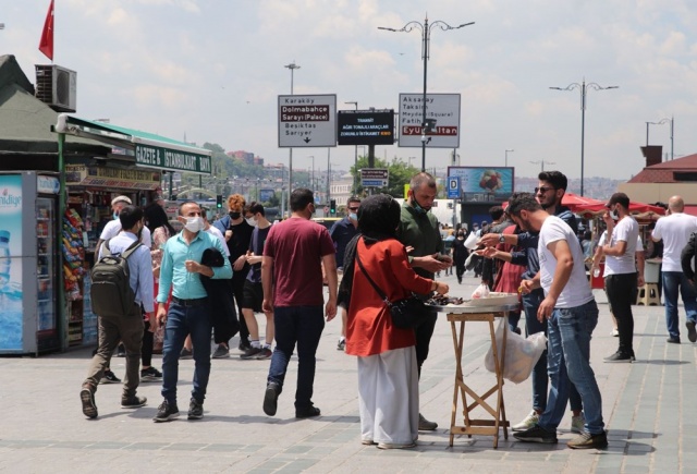 İstanbul'da kısıtlamasız ilk cumartesi 14