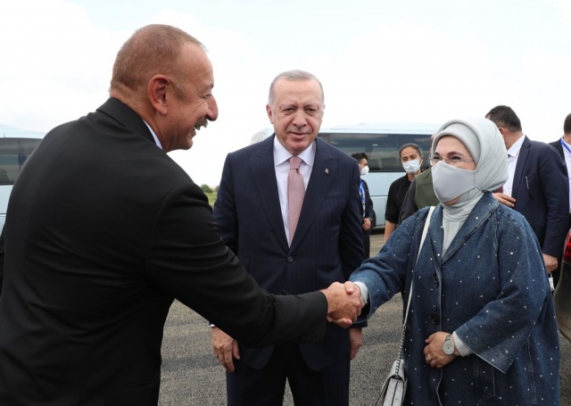 Cumhurbaşkanı Erdoğan'dan Azerbaycan’a tarihi ziyaret: Bir ilk yaşandı 2