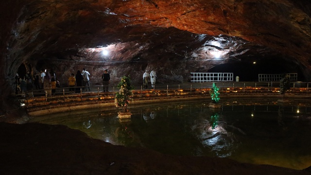 Pakistan'ın pembe tuz tünelleri 4