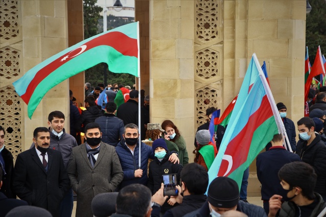 Azerbaycanlılar,  Laçın'ın işgalden kurtuluşunu kutluyor 15