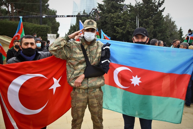 Azerbaycanlılar,  Laçın'ın işgalden kurtuluşunu kutluyor 16