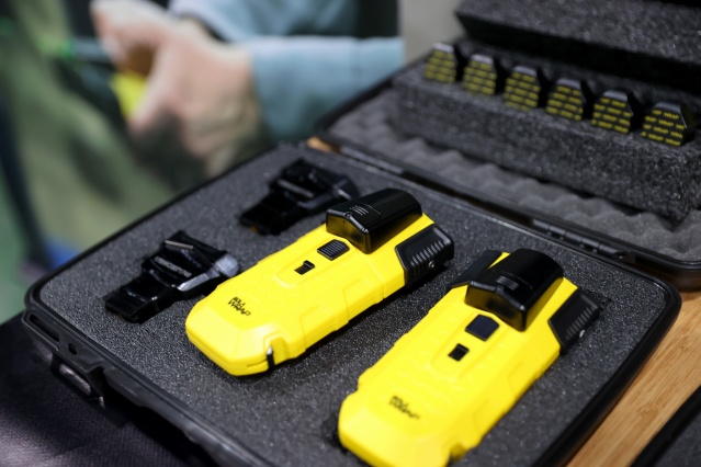 Uzaktan kelepçeleme cihazı "BolaWrap" Türkiye'de 7