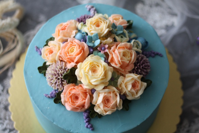 Kesilmeye kıyılamayan pastalar tasarlıyor 1