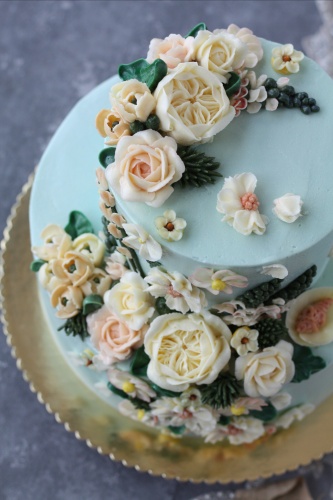 Kesilmeye kıyılamayan pastalar tasarlıyor 5