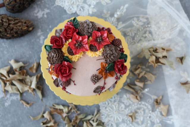 Kesilmeye kıyılamayan pastalar tasarlıyor 2