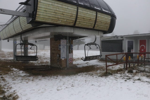 "Anadolu'nun yüce dağı" Ilgaz kayak sezonu için kar bekliyor 15
