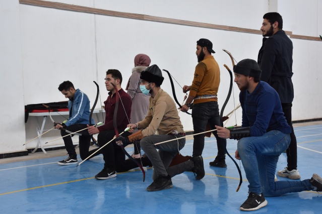 Suriye'nin kuzeyindeki Azez'de ilk okçuluk okulu açıldı 5