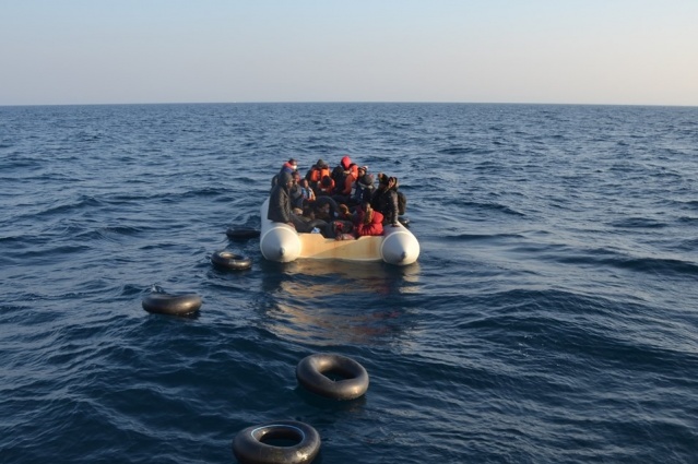 İzmir'de 123 sığınmacı kurtarıldı 6