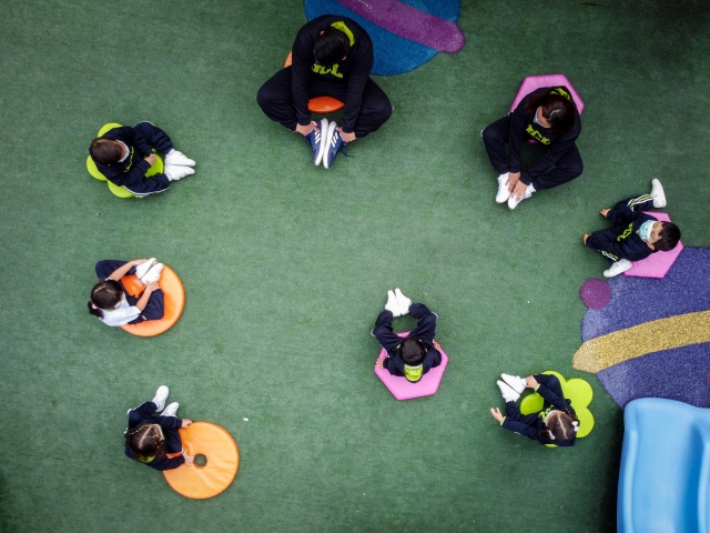 Kolombiya'da okullar yeniden açıldı 2