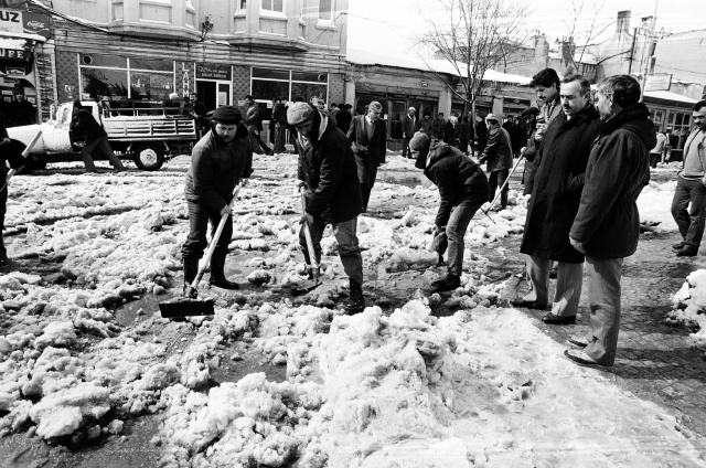 İstanbul'da 1987 yılında etkili olan kar yağışı 7