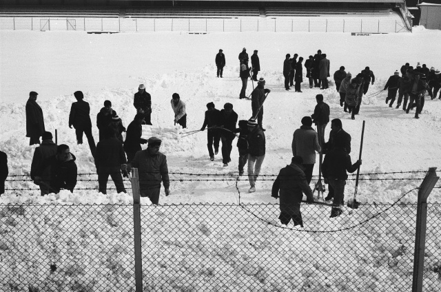 İstanbul'da 1987 yılında etkili olan kar yağışı 1