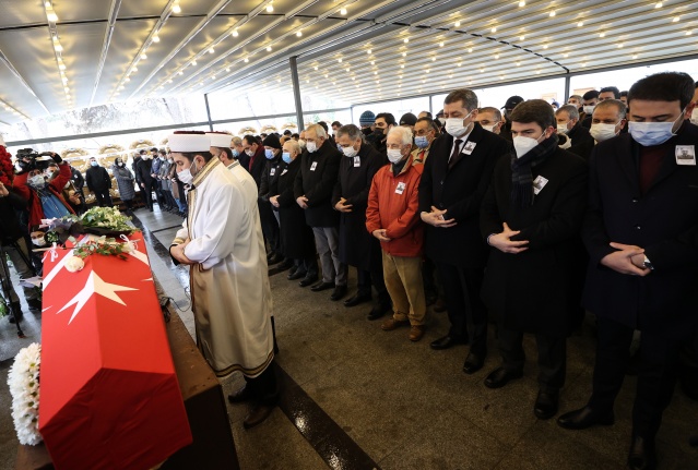 Doğan Cüceloğlu son yolculuğuna uğurlandı 15