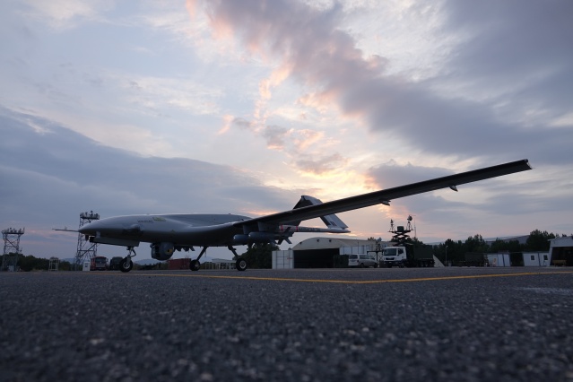 Bayraktar TB2 300 bin saati geçti,  darısı milyonlara 10