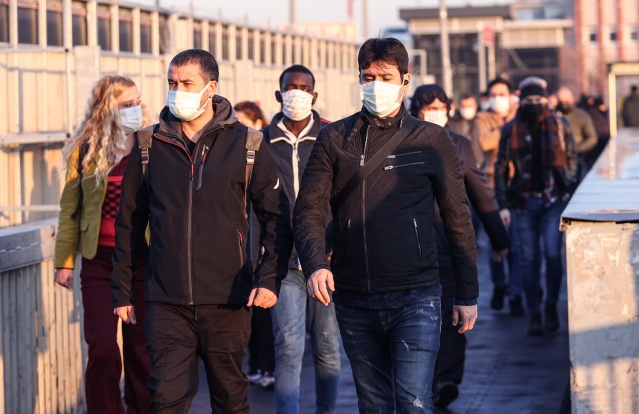 İstanbul'da hafta,  kısıtlama sonrası hareketli başladı 1