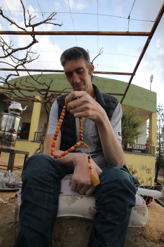 Dev adama boyuna uygun seccade,  tespih ve Kur’an-ı Kerim 15