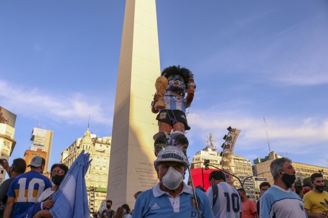 "Maradona'nın öldürüldüğü" iddiasıyla gösteri düzenlendi 9