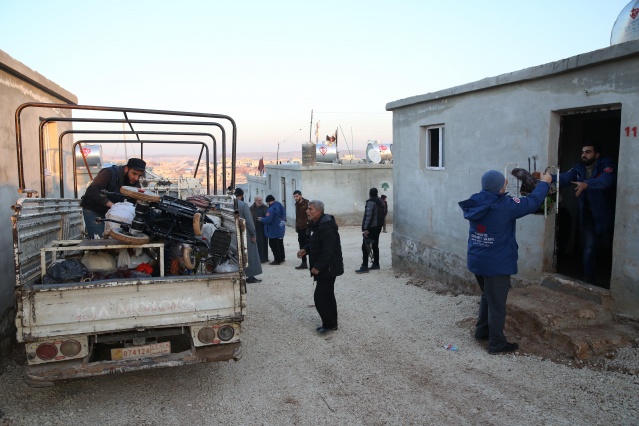 İdliblilerin "İyilik Konutları"na Kayseri'den büyük katkı 5