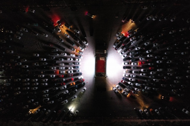 Kovid-19,  "küresel salgın" ilanının yıl dönümü 58