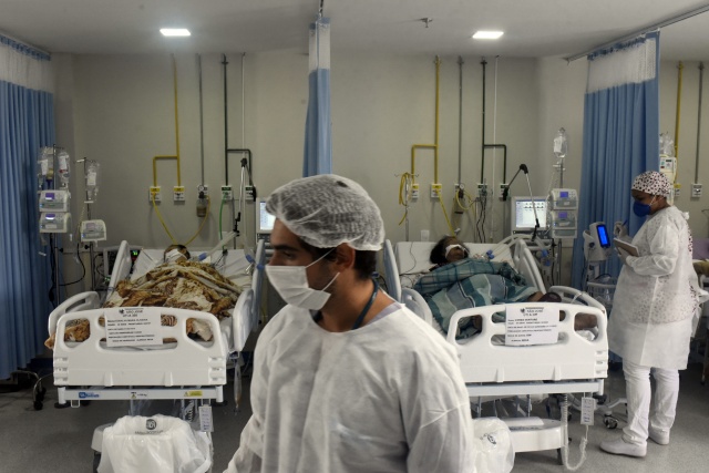 Kovid-19,  "küresel salgın" ilanının yıl dönümü 24