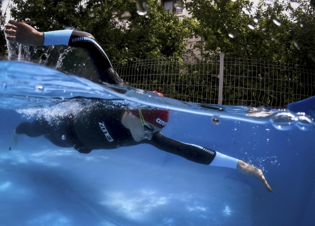 Kovid-19,  "küresel salgın" ilanının yıl dönümü 37