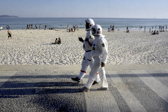 Kovid-19,  "küresel salgın" ilanının yıl dönümü 34