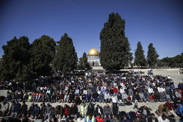 Kovid-19,  "küresel salgın" ilanının yıl dönümü 39