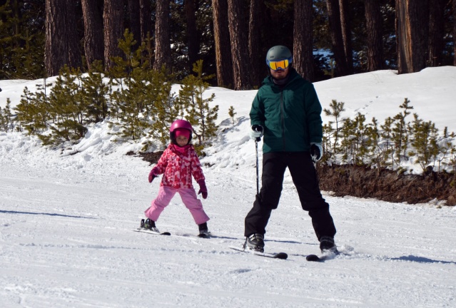 Cıbıltepe Kayak Merkezinde kayak keyfi devam ediyor 7