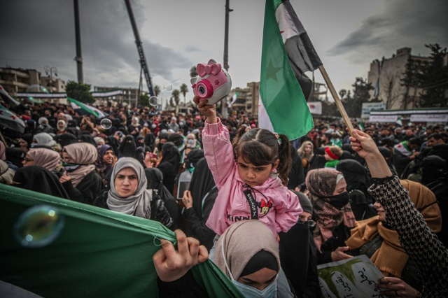 İç savaşın 11. yılına girdiği Suriye'de gösteriler düzenlendi 9