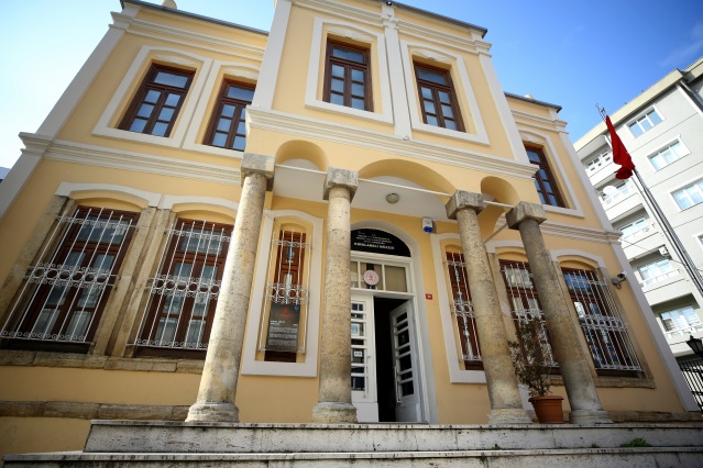 Kırklareli'nde "kuşçu dayı" olarak bilinen tahnit ustası,  61 yılda bine yakın hayvanı doldurdu 7