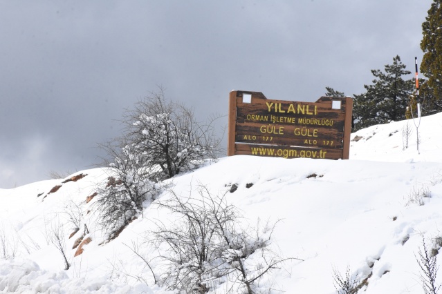 Muğla'nın yüksek kesimlerine kar yağdı 3