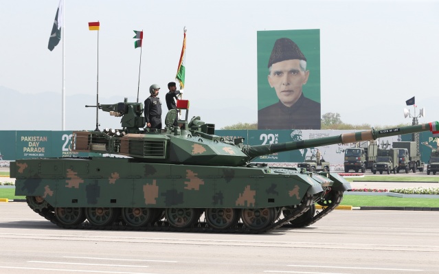 Pakistan Milli Günü'nde askeri geçit töreni 17