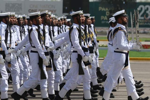 Pakistan Milli Günü'nde askeri geçit töreni 24