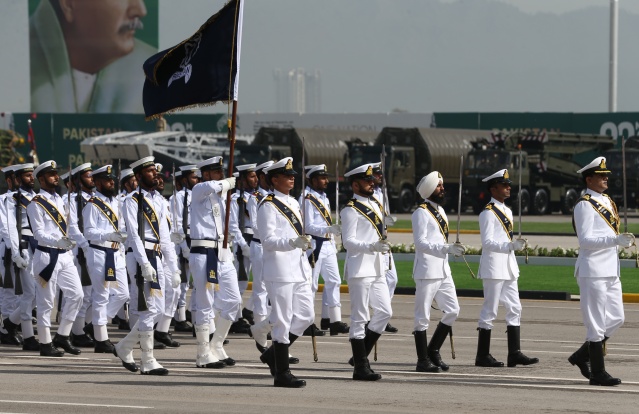 Pakistan Milli Günü'nde askeri geçit töreni 16