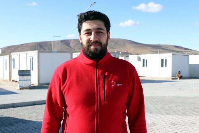 Depremzede çocukların hayallerini Kızılay gönüllüleri gerçekleştiriyor 5