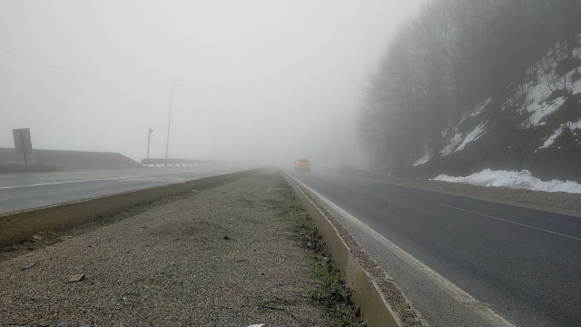 Bolu Dağı'nda sis ve yağmur 4