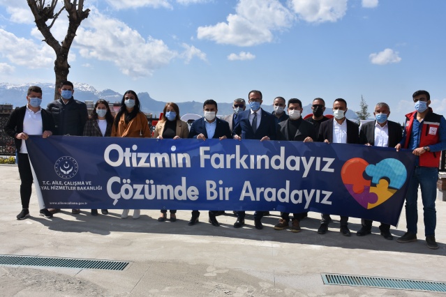 Şırnak'ta "Dünya Otizm Farkındalık Günü" etkinliği 7