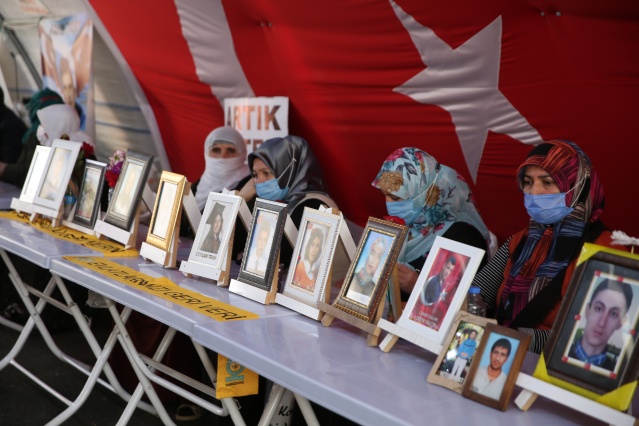 Diyarbakır anneleri evlatlarına "teslim ol" çağrısında bulundu 4