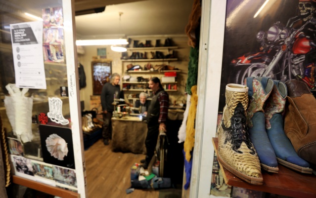 Beyoğlu'ndan Hollywood'a el yapımı kovboy çizmesi 2