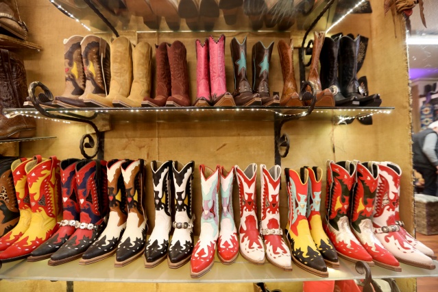 Beyoğlu'ndan Hollywood'a el yapımı kovboy çizmesi 13