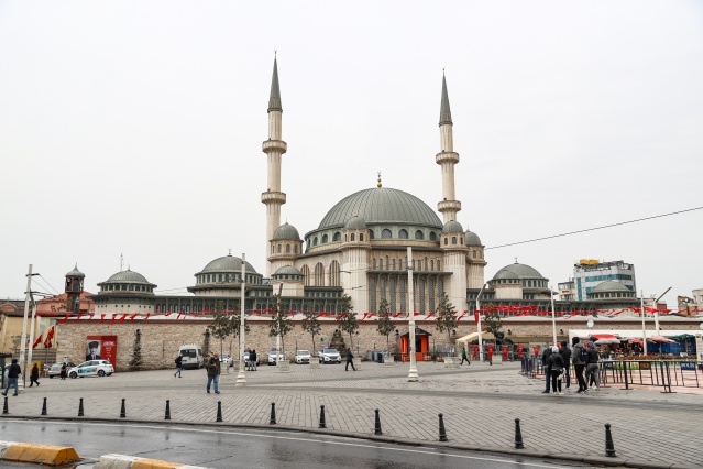 İstanbul'da sokağa çıkma kısıtlaması 7